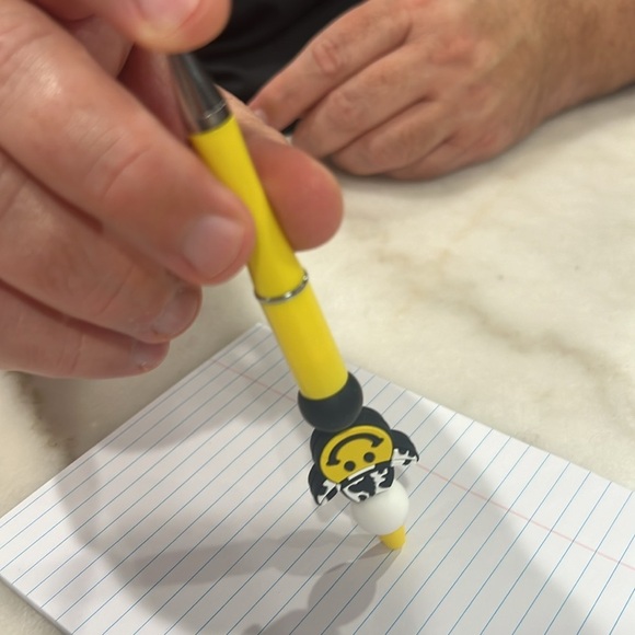Western Themed Silicone and Acrylic Beaded Retractable Pen - Picture 6 of 7